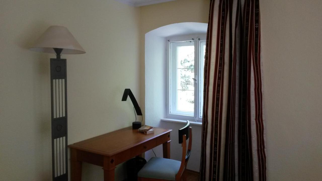 Hotel Schloss Fuchsmuehl Екстер'єр фото
