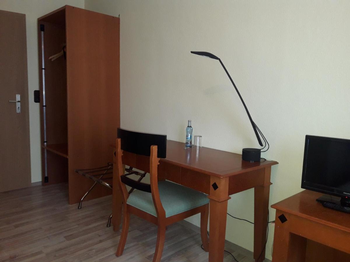 Hotel Schloss Fuchsmuehl Екстер'єр фото
