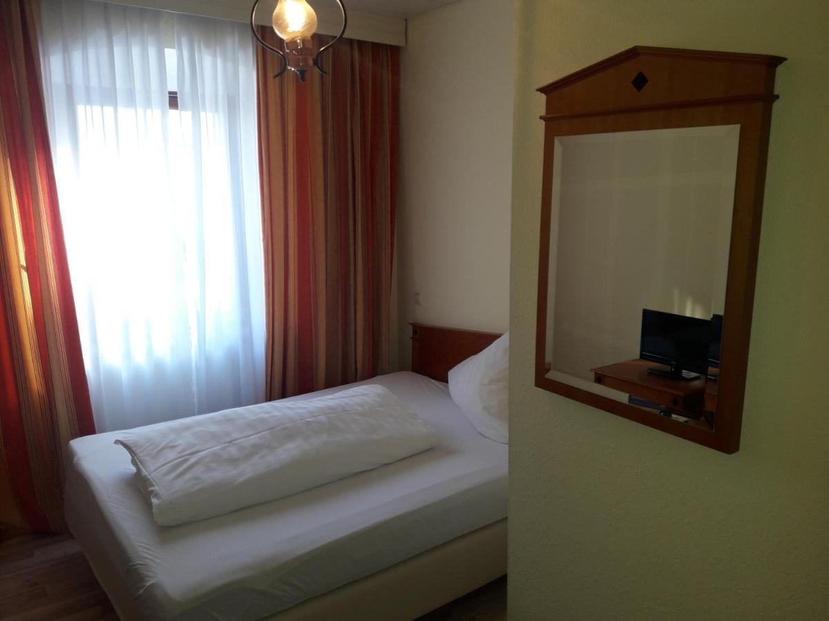 Hotel Schloss Fuchsmuehl Екстер'єр фото