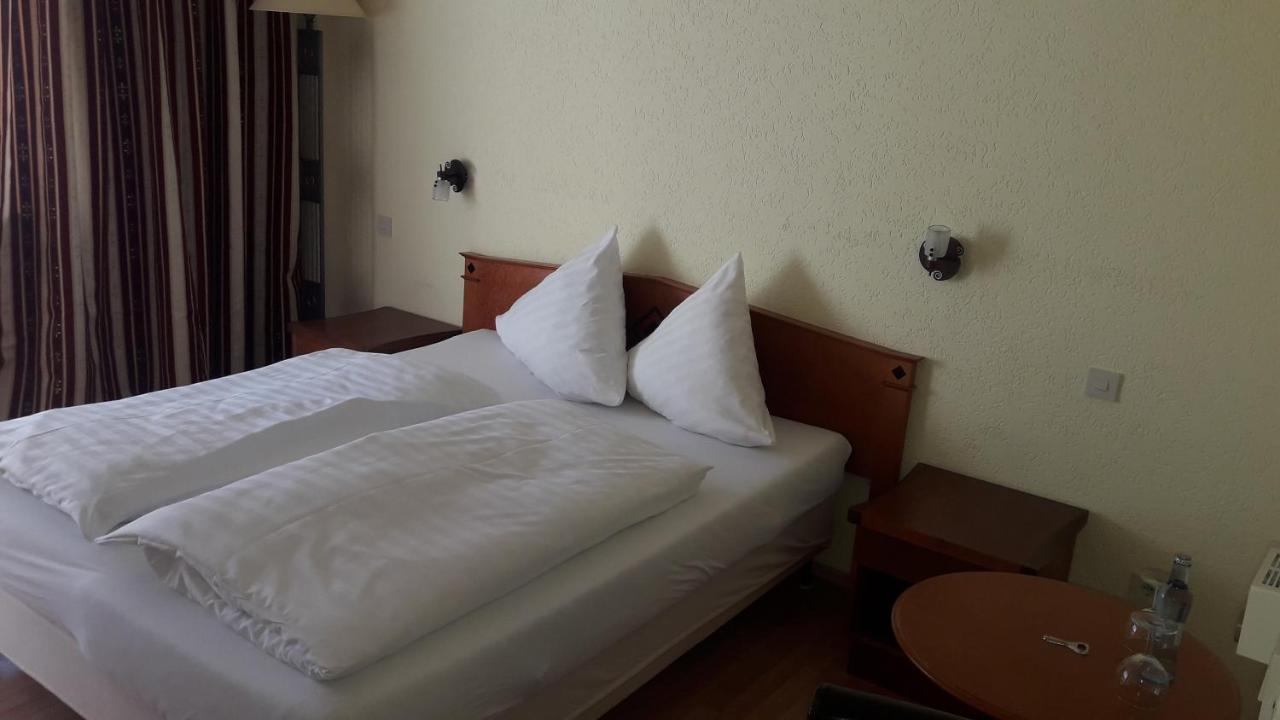 Hotel Schloss Fuchsmuehl Екстер'єр фото